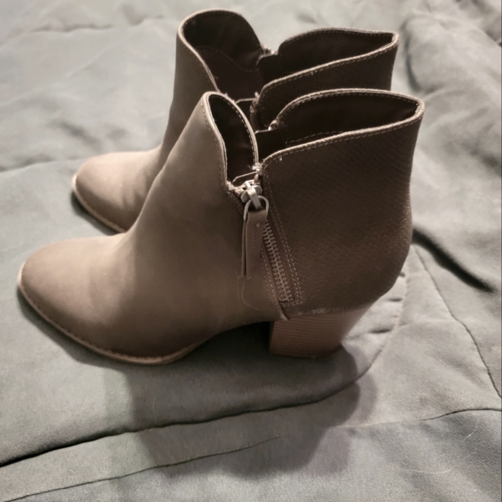 Ana Boots